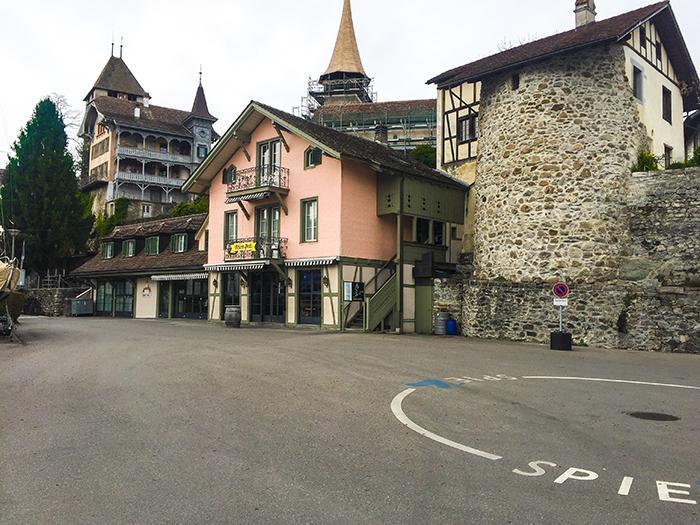 Hotel Schlosspintli Spiez Exterior foto